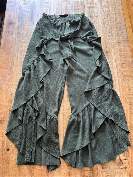 Gigio Pants - Olive Ruffle Wide-Leg Jumpsuit Pants